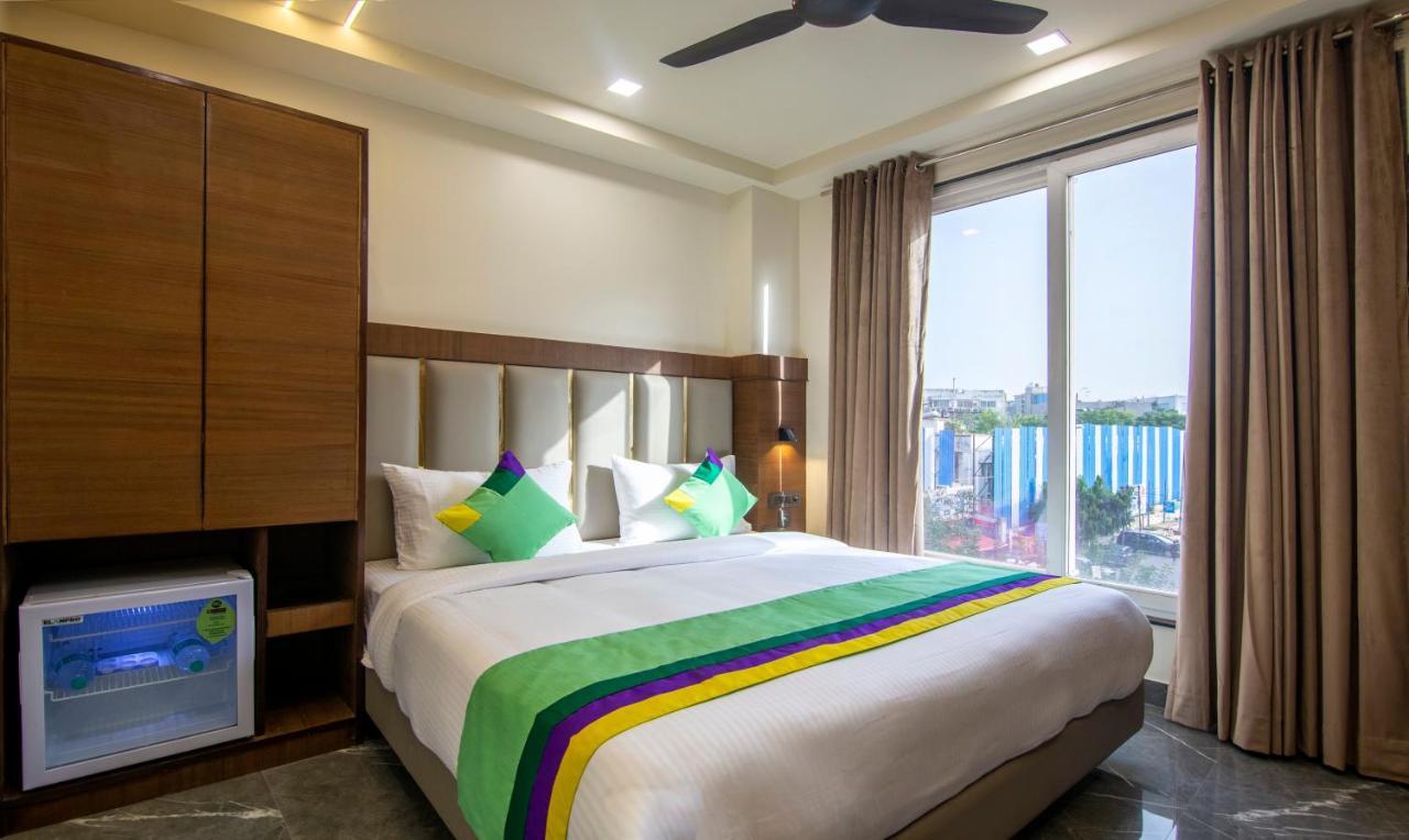 Treebo Royal Comfort New Delhi Exterior photo